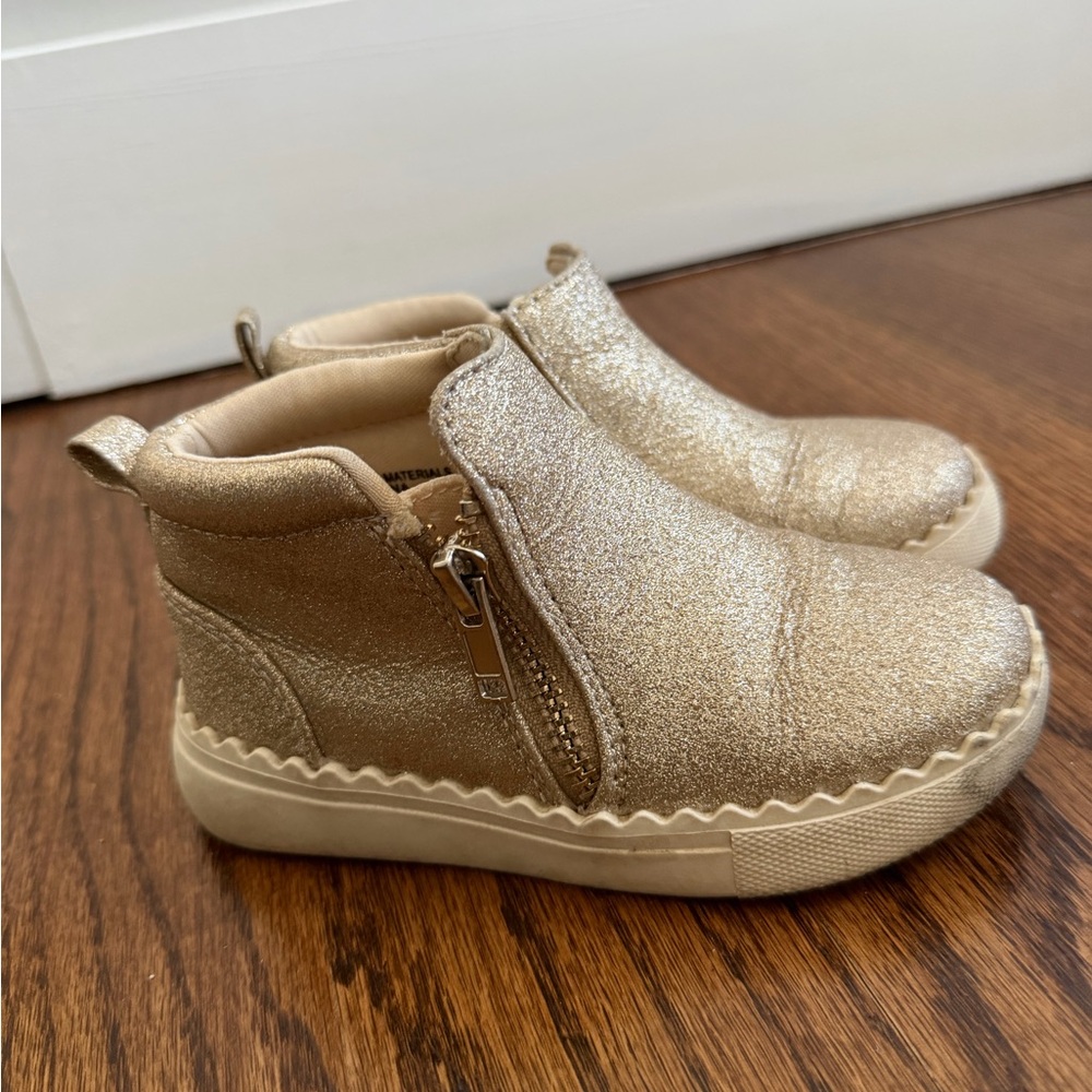 cupcakes & cashmere Kids Gold Glitter Zip Boot Sneakers